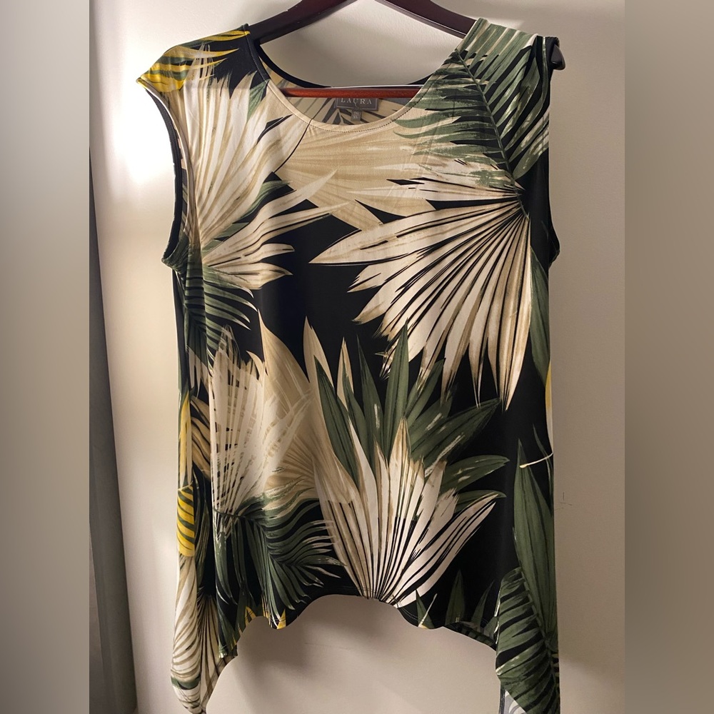 Tropical Print Sleeveless Top